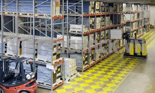 hinh_anh_thuc_te_truot_pallet_2