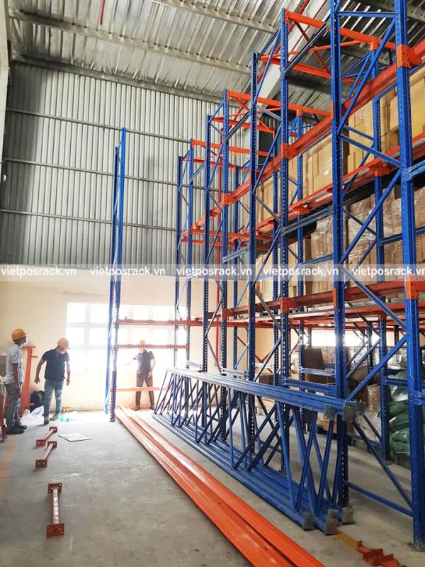 kệ kho hàng drive in lắp đặt