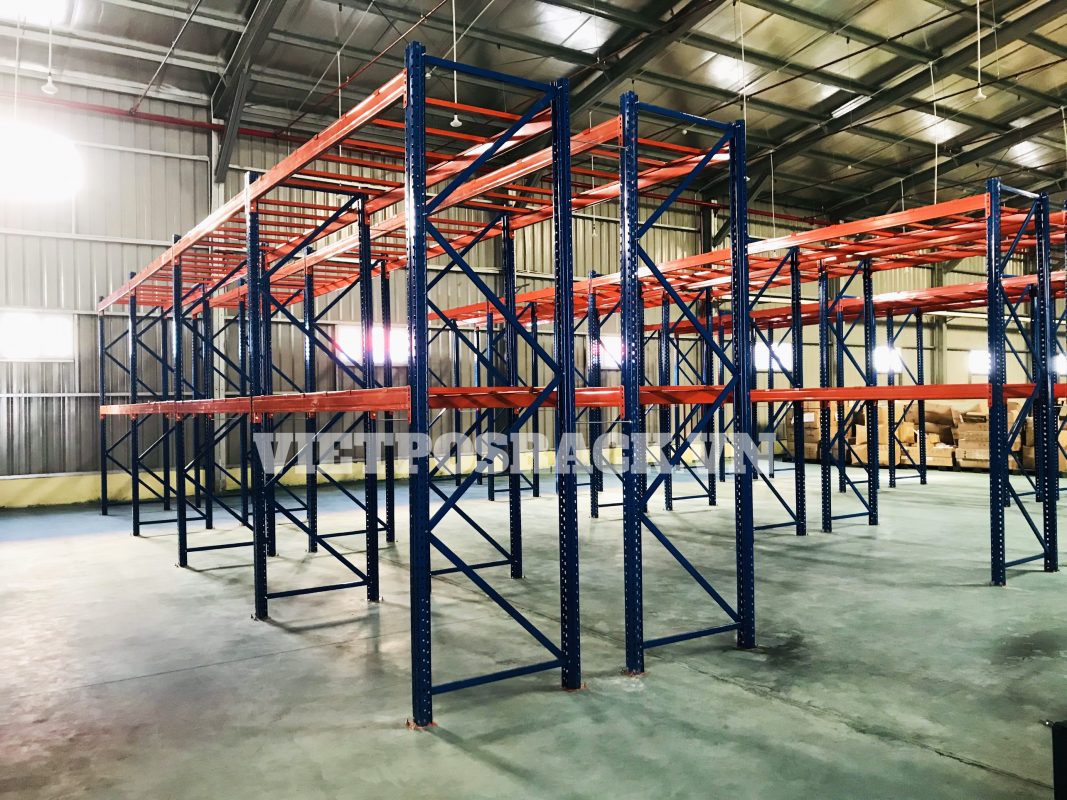 Install heavy-duty Selective warehouse racking in Binh Duong - Việt POS ...